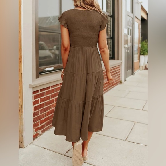 Brown Smocked V-Neck Midi Dress - Medium - Picture 2 of 4